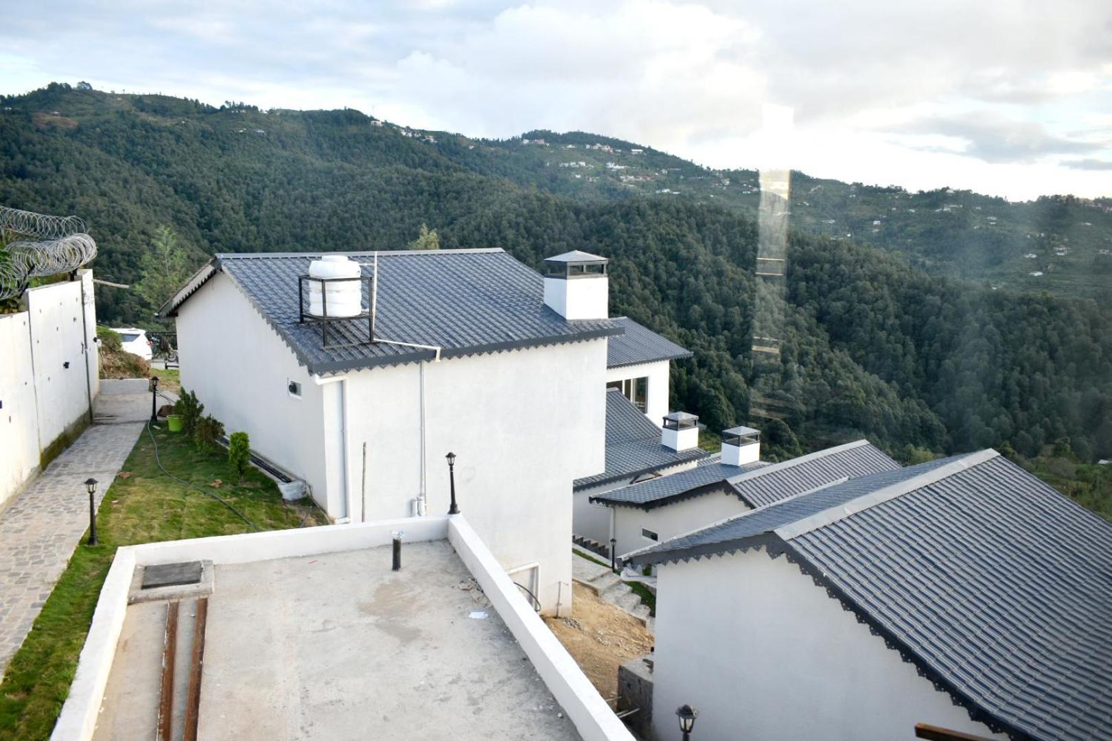 Rega Manivedya The Jungle Trail Resort Mukteshwar Exterior photo